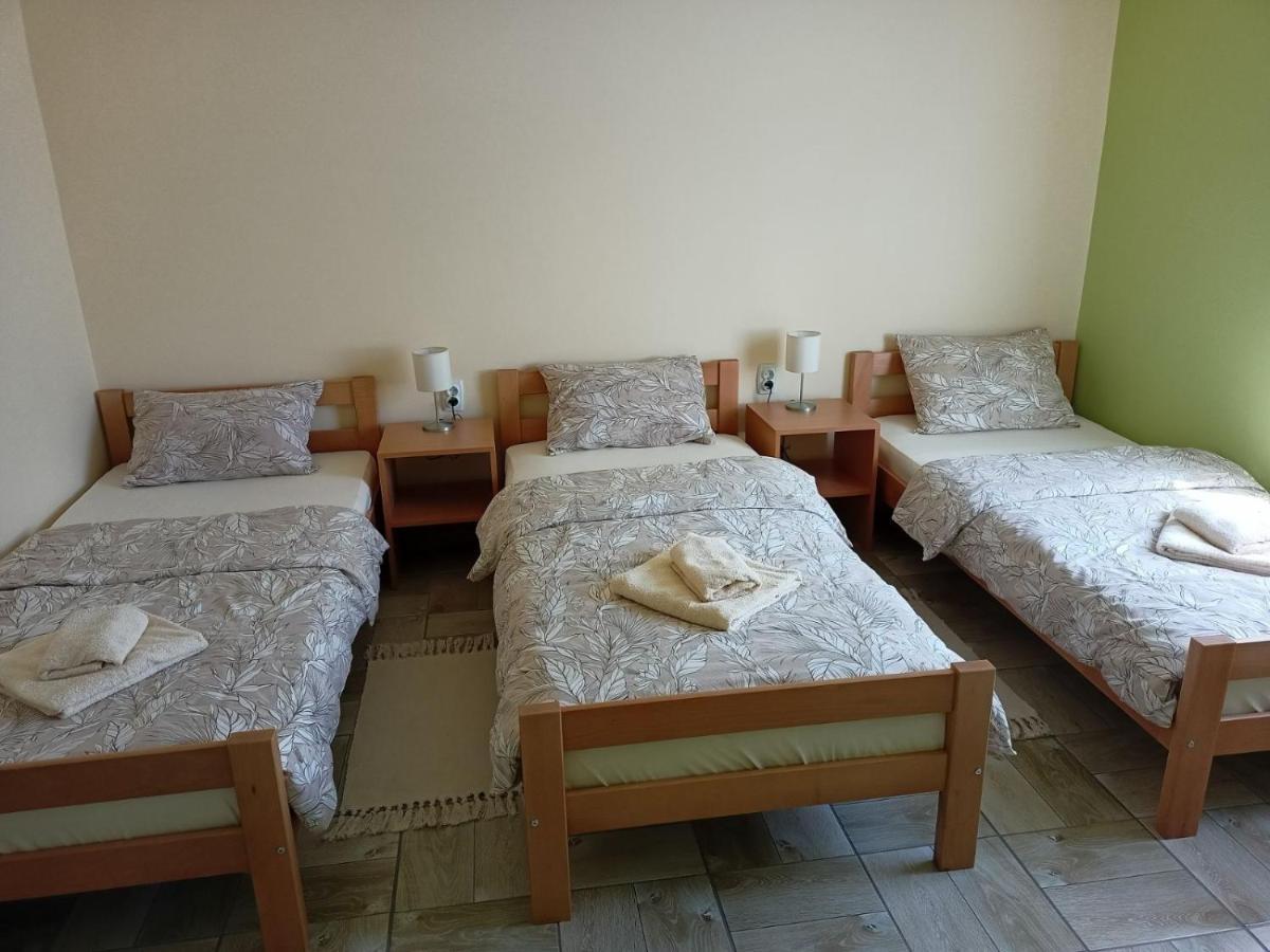 Apartman Fiva Apartment Pacir Ngoại thất bức ảnh