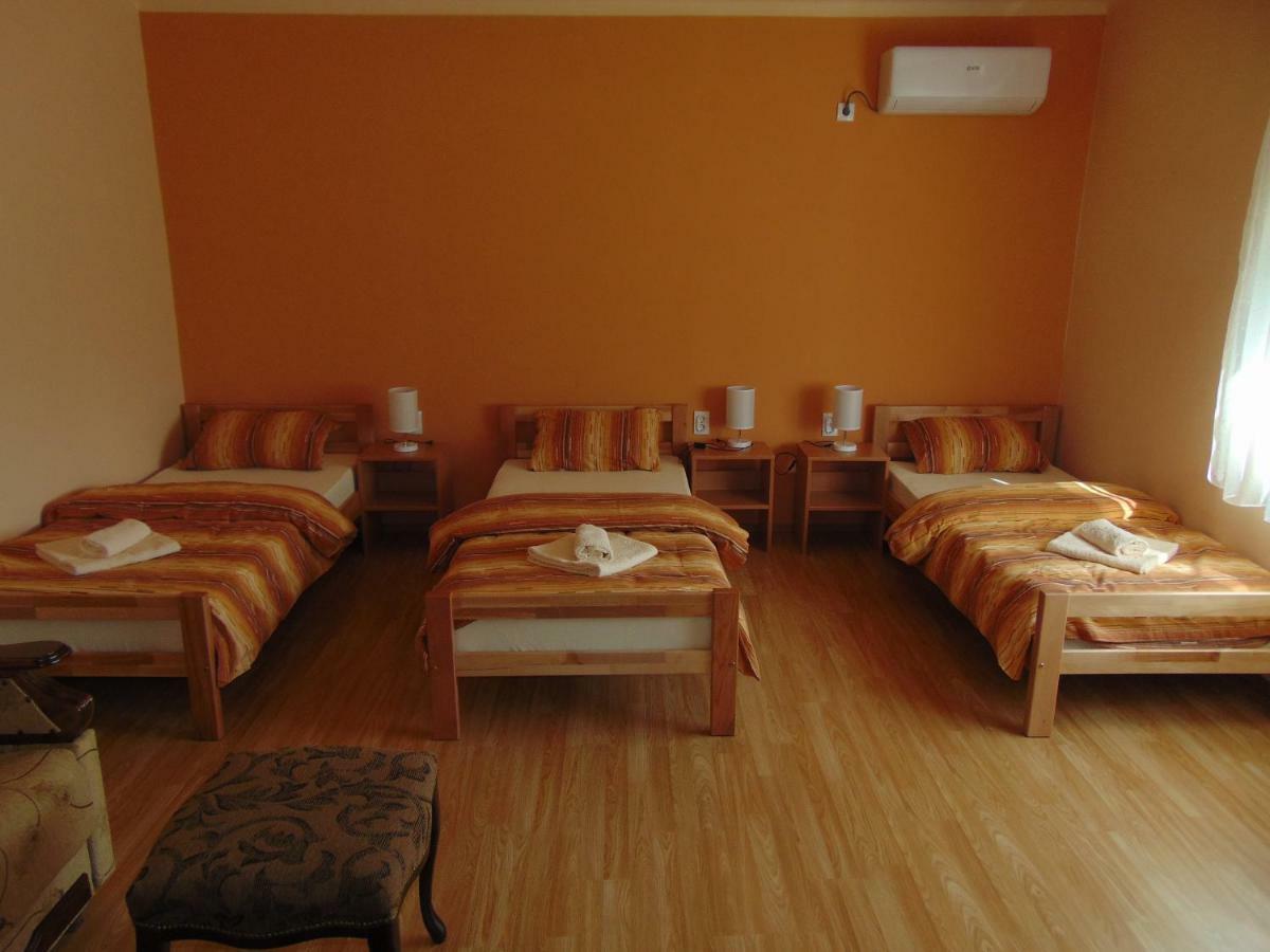 Apartman Fiva Apartment Pacir Ngoại thất bức ảnh