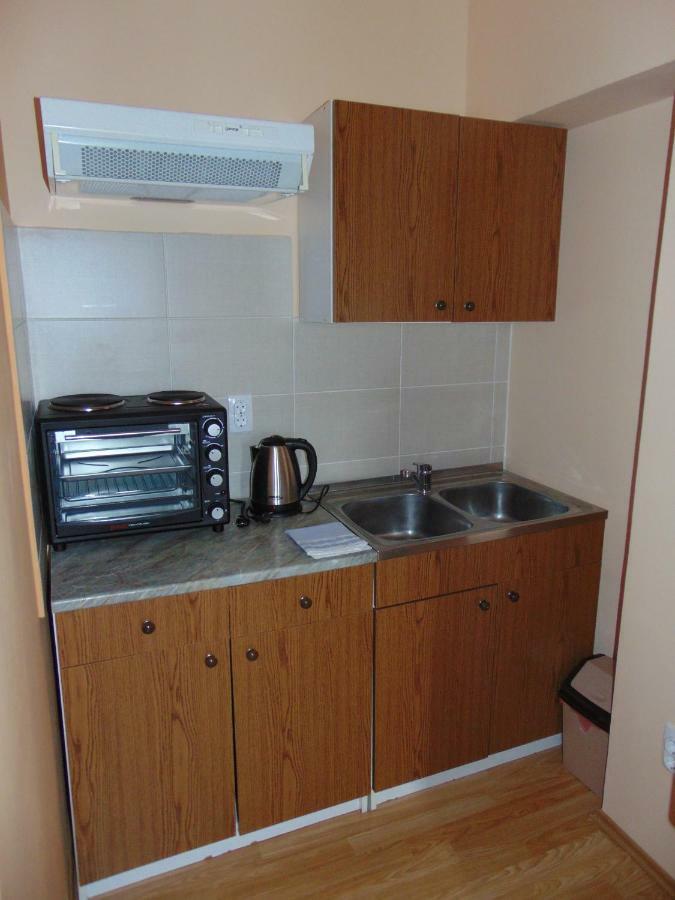 Apartman Fiva Apartment Pacir Ngoại thất bức ảnh